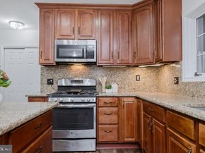 1278 Mason Mill Court, Herndon VA 20170