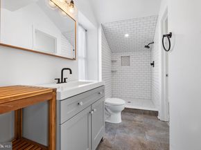 332 W Queen Lane, Philadelphia PA 19144