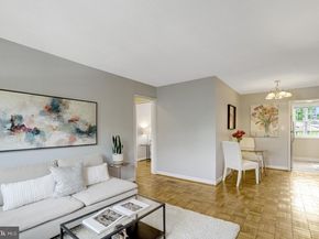 4352 N Pershing Drive 43522, Arlington VA 22203
