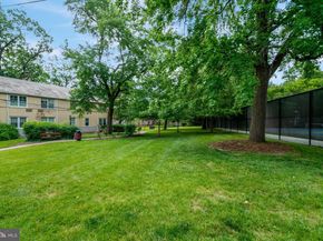 4352 N Pershing Drive 43522, Arlington VA 22203