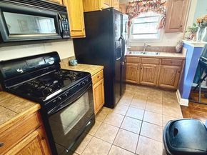 1380 Westbury Drive, Philadelphia PA 19151
