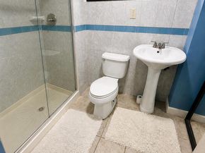1380 Westbury Drive, Philadelphia PA 19151