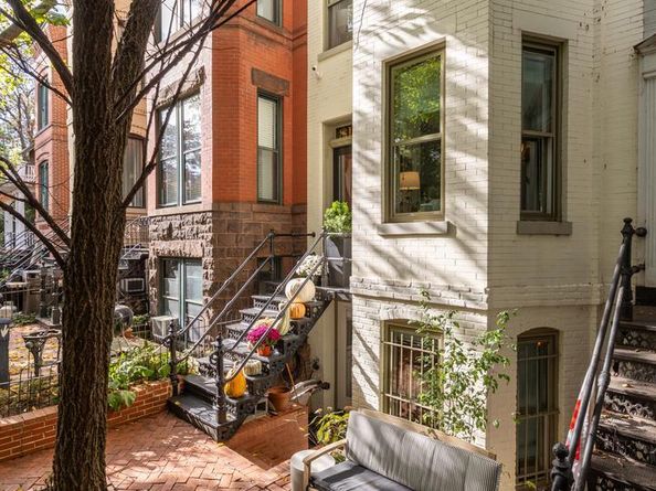 810 North Carolina Avenue SE, Washington DC 20003