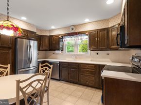 402 Old Eagle School Road, Wayne PA 19087