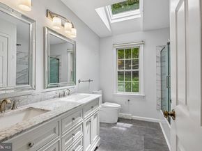 14 Airdrie Court, Paoli PA 19301