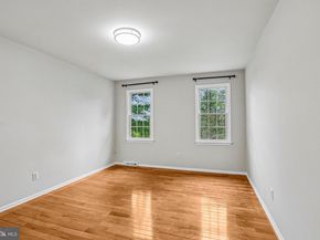 14 Airdrie Court, Paoli PA 19301