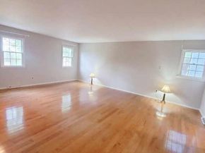 14 Airdrie Court, Paoli PA 19301