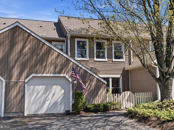 1560 Hummingbird Court, Yardley PA 19067
