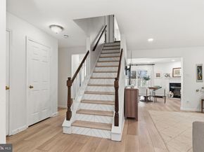 1560 Hummingbird Court, Yardley PA 19067
