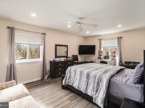1620 Devon Court, Yardley PA 19067