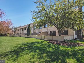 1620 Devon Court, Yardley PA 19067