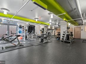 1021 N Garfield Street 715, Arlington VA 22201