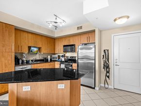 1021 N Garfield Street 715, Arlington VA 22201