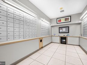 1021 N Garfield Street 715, Arlington VA 22201