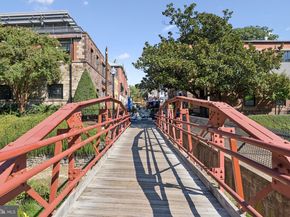 1015 33rd Street NW 402, Washington DC 20007