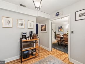 1206 Waverly Walk, Philadelphia PA 19147