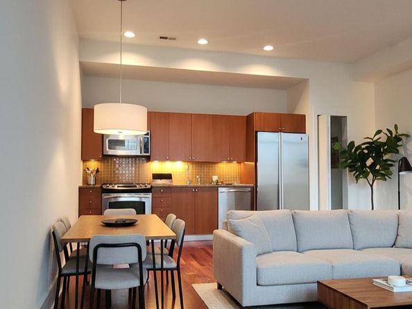 1101 Locust Street 8K, Philadelphia PA 19107