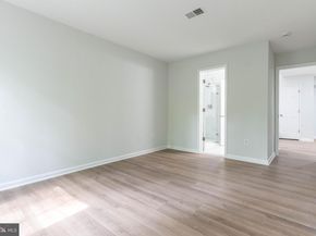 11709 Karbon Hill Court 606A, Reston VA 20191