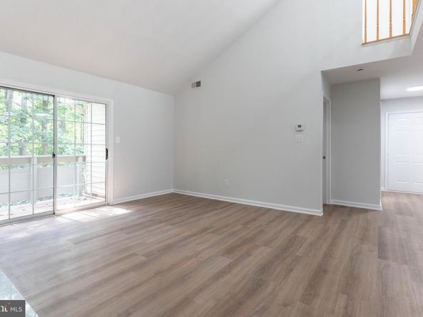 11709 Karbon Hill Court 606A, Reston VA 20191