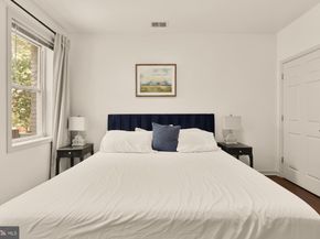 1605 Isherwood Street NE, Washington DC 20002