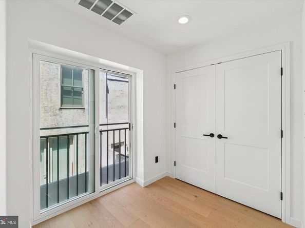 303 Pemberton Street, Philadelphia PA 19147