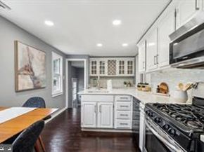909 Old Lancaster Road, Berwyn PA 19312