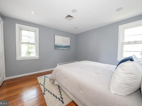 909 Old Lancaster Road, Berwyn PA 19312