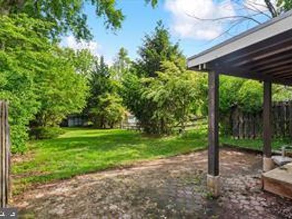909 Old Lancaster Road, Berwyn PA 19312