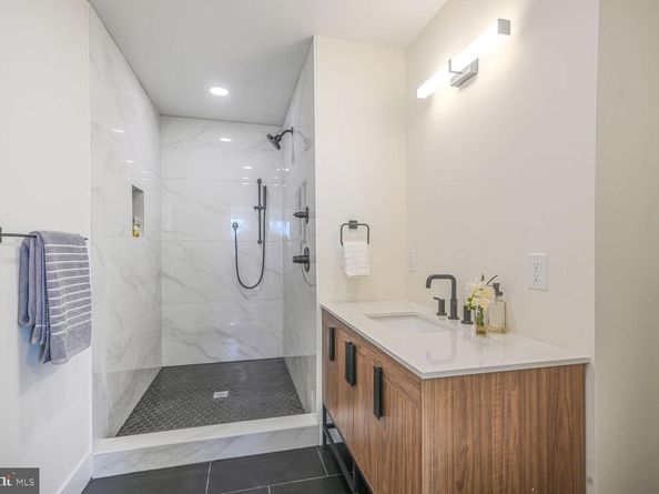 3552 Warder Street NW, Washington DC 20010