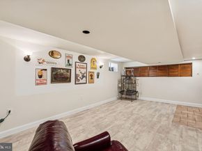 244 Coachlight Terrace, Huntingdon Valley PA 19006
