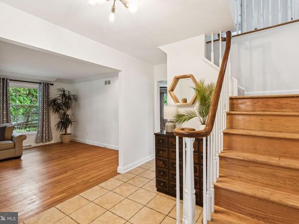 244 Coachlight Terrace, Huntingdon Valley PA 19006