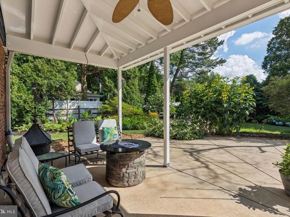 244 Coachlight Terrace, Huntingdon Valley PA 19006