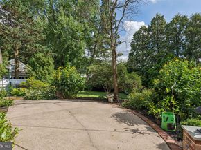 244 Coachlight Terrace, Huntingdon Valley PA 19006