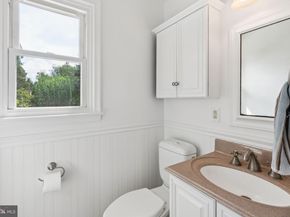 244 Coachlight Terrace, Huntingdon Valley PA 19006