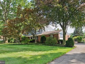 244 Coachlight Terrace, Huntingdon Valley PA 19006