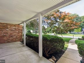 244 Coachlight Terrace, Huntingdon Valley PA 19006