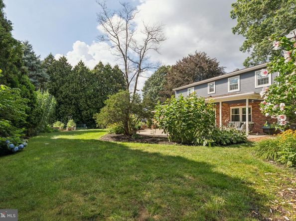 244 Coachlight Terrace, Huntingdon Valley PA 19006