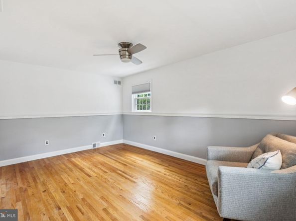 244 Coachlight Terrace, Huntingdon Valley PA 19006