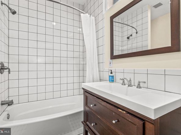 502 G Street NE, Washington DC 20002