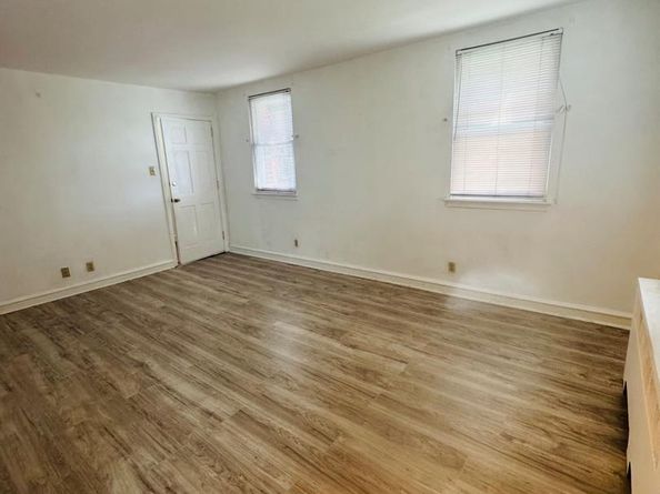 7233 Barnard Street, Philadelphia PA 19149