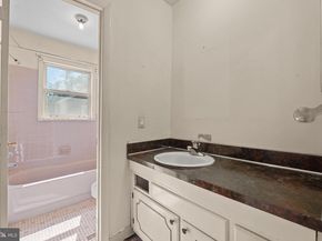 4052 Martin Luther King Jr Avenue SW, Washington DC 20032