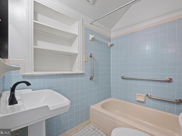 4052 Martin Luther King Jr Avenue SW, Washington DC 20032