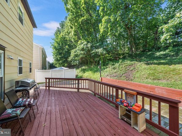 142 Foster Avenue, Havertown PA 19083