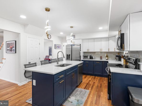 142 Foster Avenue, Havertown PA 19083
