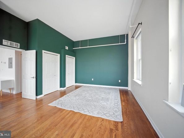 187 Wayne St 415C, Jersey City NJ 07302