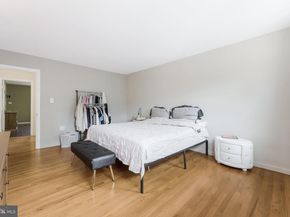 1123 Moorefield Hill Court SW, Vienna VA 22180