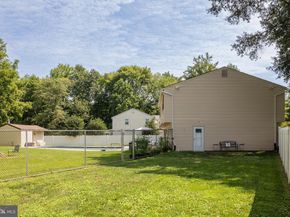 325 Toll Drive, Southampton PA 18966