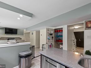 325 Toll Drive, Southampton PA 18966