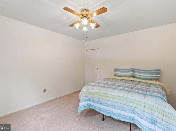 325 Toll Drive, Southampton PA 18966