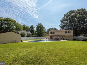 325 Toll Drive, Southampton PA 18966